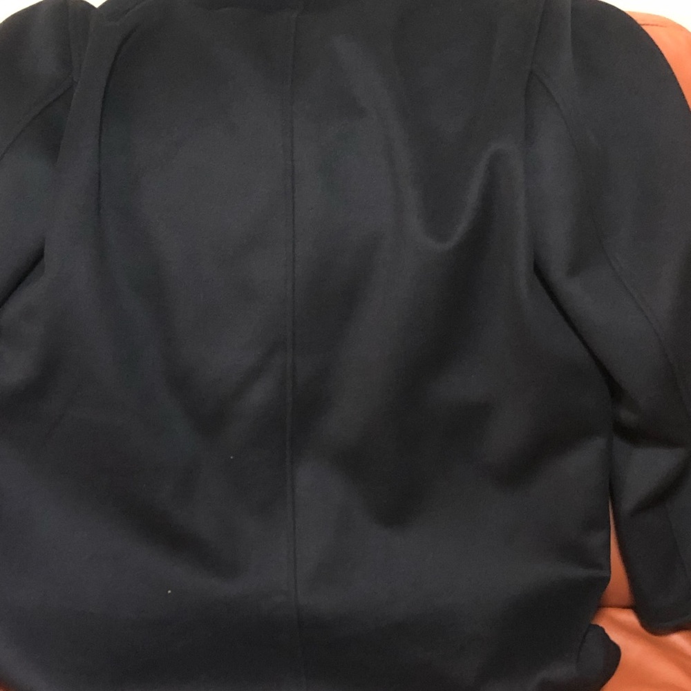 Coat - Picture 3 of 4